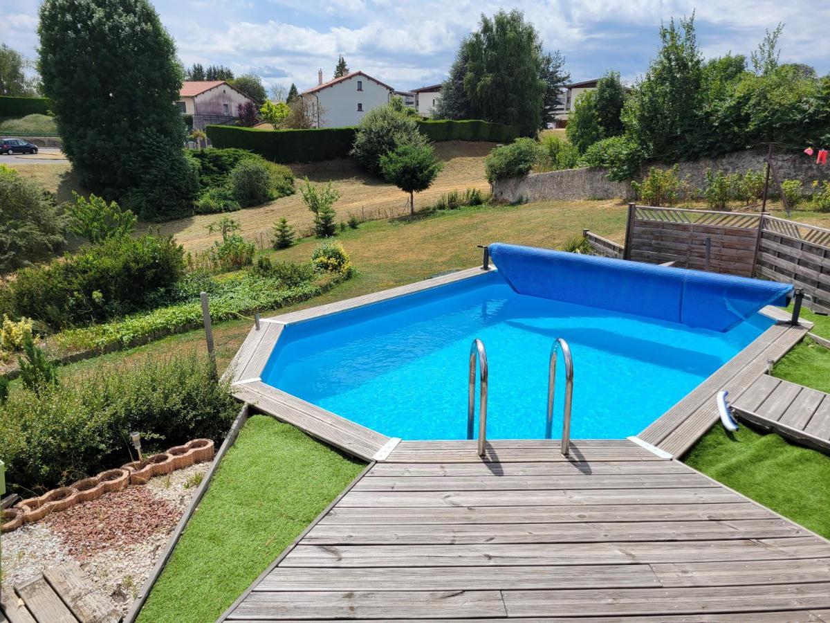 Damarie Bed & Breakfast Craponne-sur-Arzon Ngoại thất bức ảnh