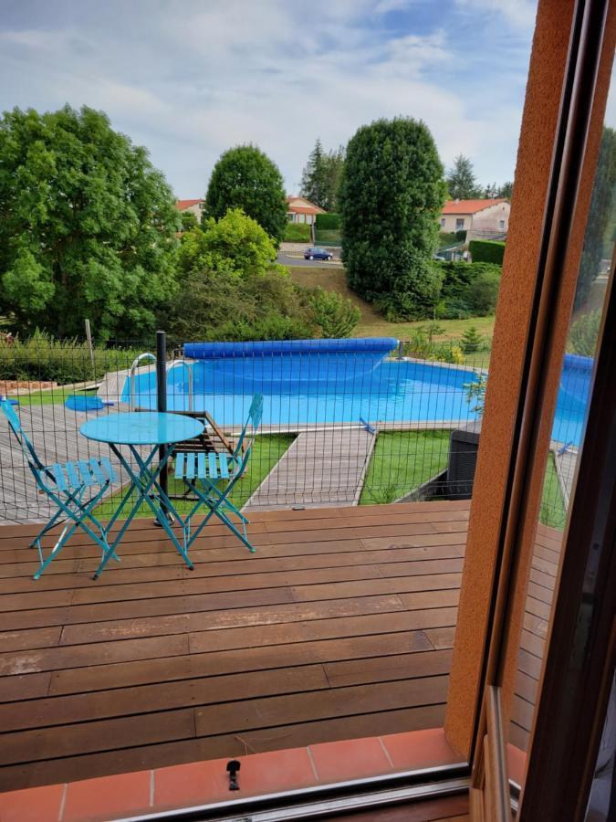 Damarie Bed & Breakfast Craponne-sur-Arzon Ngoại thất bức ảnh