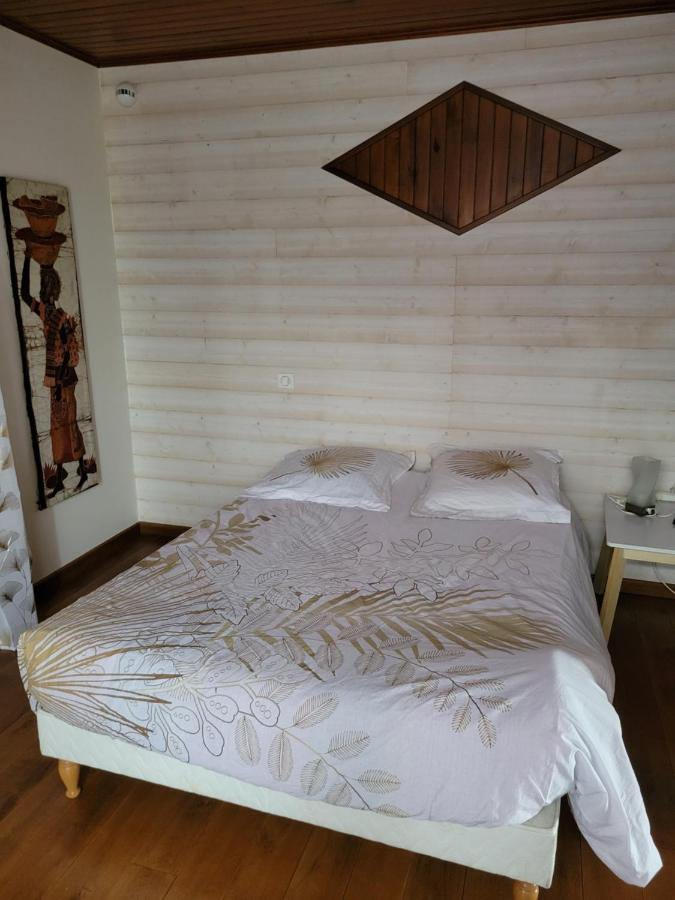 Damarie Bed & Breakfast Craponne-sur-Arzon Ngoại thất bức ảnh